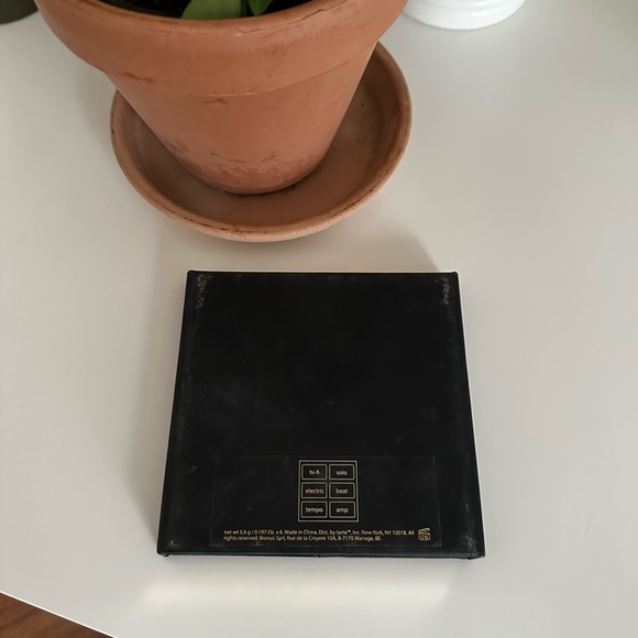 Tartiest Pro Glow and Blush Palette - Picture 3 of 3